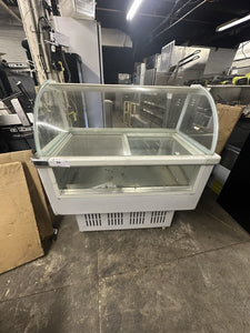 GLASS CURVED CHEST FREEZER USED